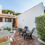 Ipanema Poolside Living By Lovelystay Quarteira