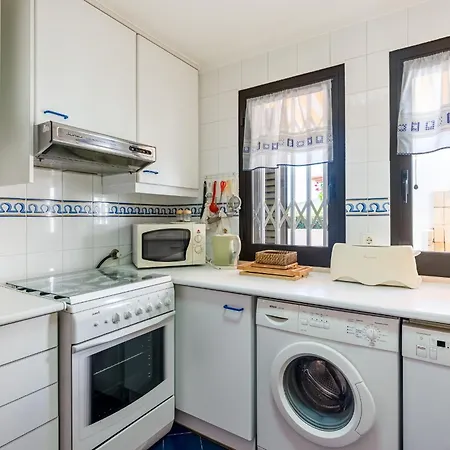 Villa Ipanema Poolside Living By Lovelystay